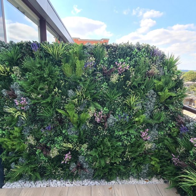 Green Walls for Balconies & Terraces