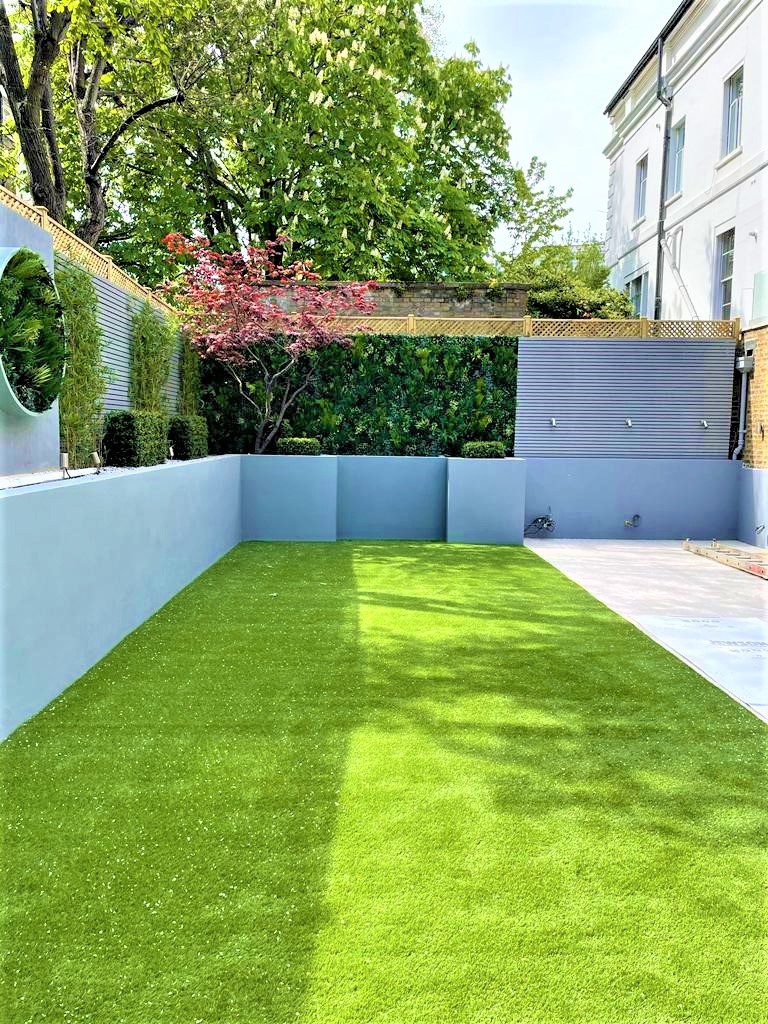 West London Garden Green Wall