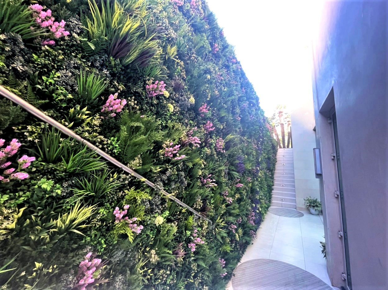 Staircase Green Wall Design