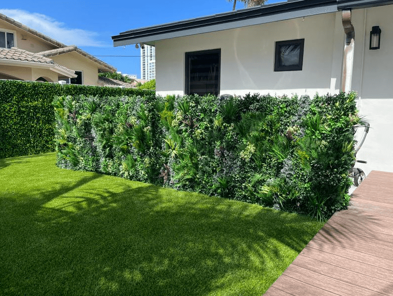 Artificial Living Green Wall, Garden Design in Fort Lauderdale, Florida